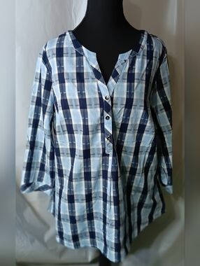 CJ Banks Womens XL Light Blue/ Navy Plaid 3 Button-Front Tunic